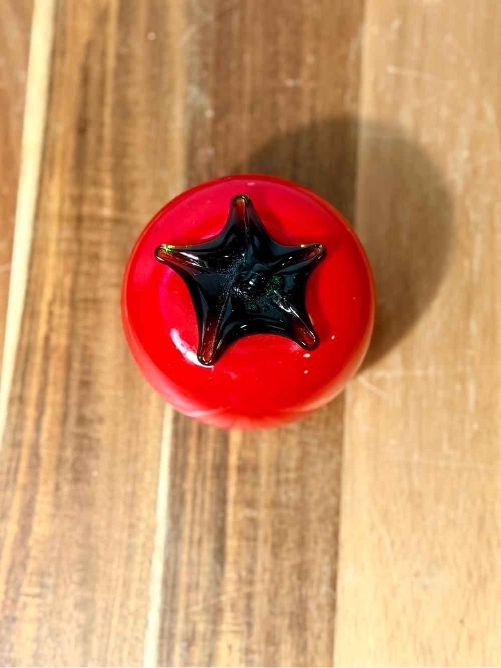 Mid Century Murano Style Glass Tomato Decorative with Green Stem Paperweight - Picture 6 of 11